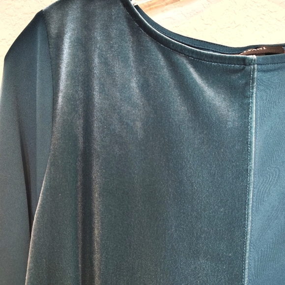 Alfani 🩵 Teal Jewel Toned Asymmetrical Velvet Dress - Picture 4 of 4